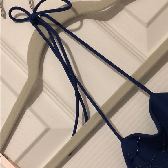 Blue full length gown w beaded circle size 13/14 - Picture 6 of 7